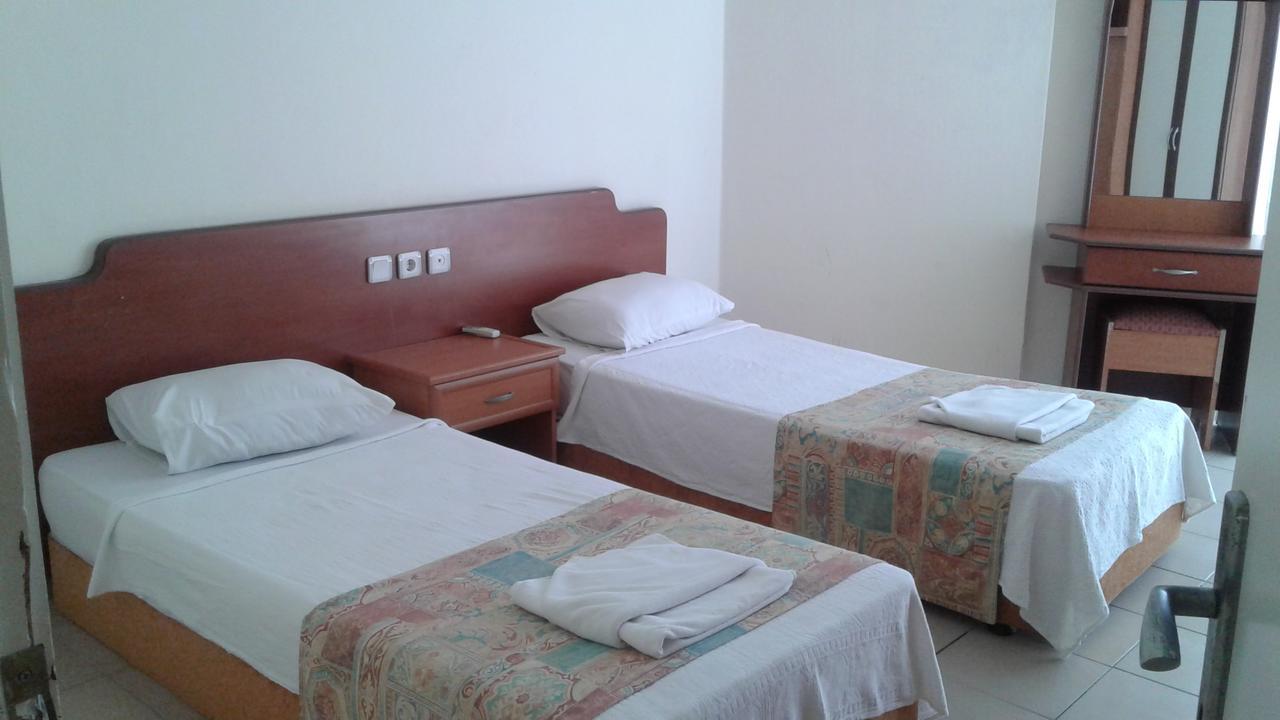 אלאניה Ipek Apart Otel מראה חיצוני תמונה