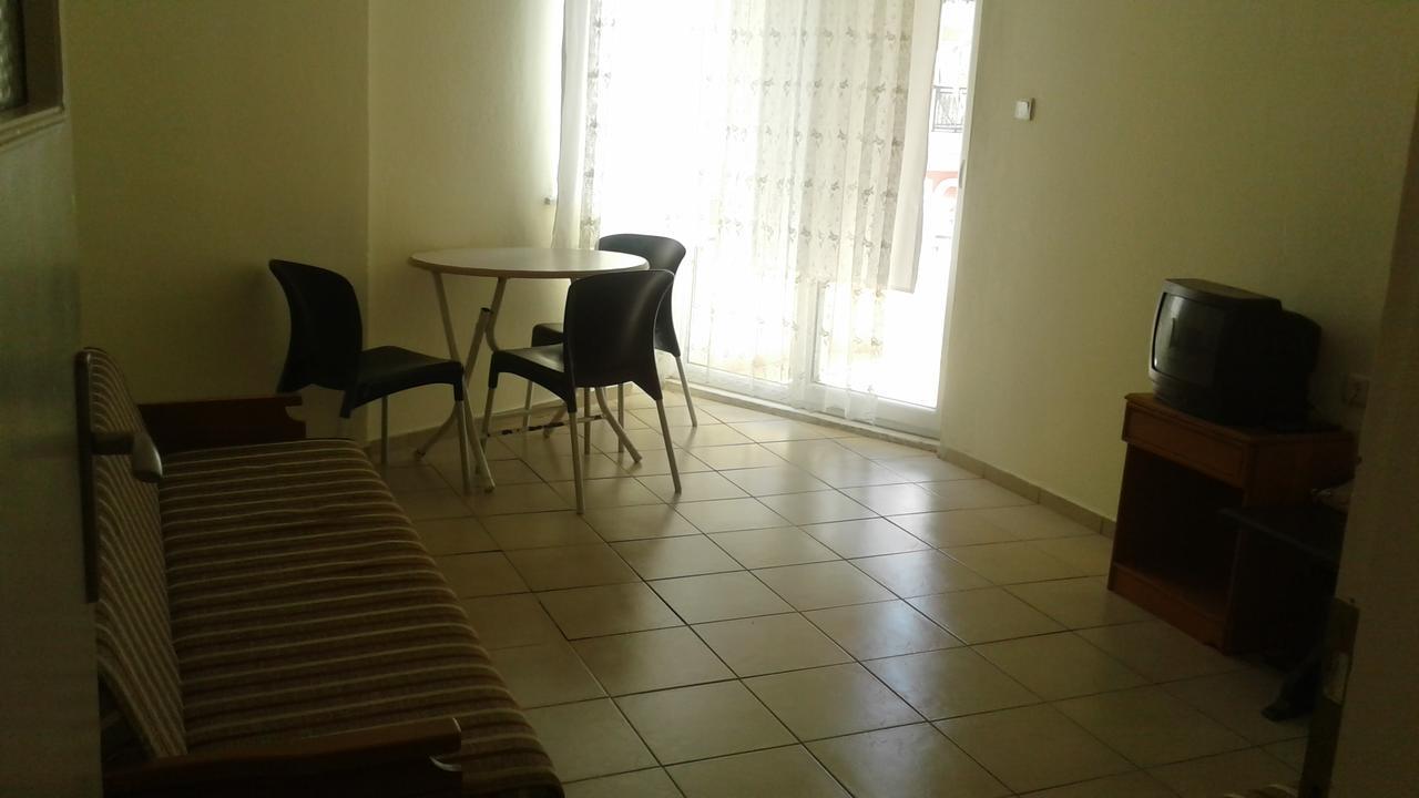 אלאניה Ipek Apart Otel מראה חיצוני תמונה